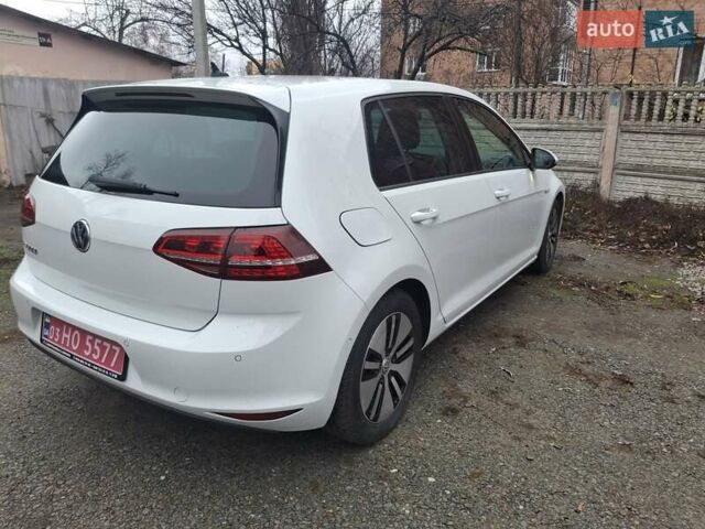 Білий Фольксваген e-Golf, об'ємом двигуна 0 л та пробігом 118 тис. км за 8800 $, фото 3 на Automoto.ua