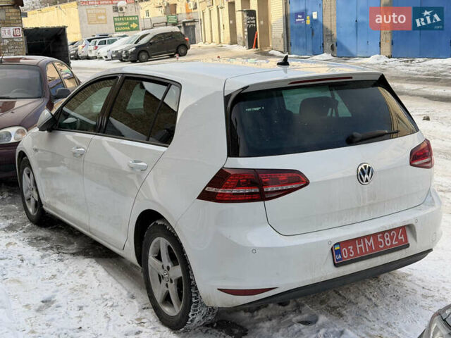 Білий Фольксваген e-Golf, об'ємом двигуна 0 л та пробігом 119 тис. км за 8500 $, фото 5 на Automoto.ua