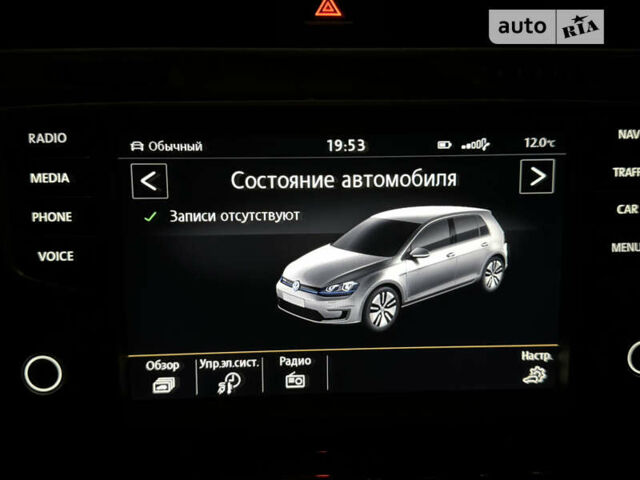 Белый Фольксваген e-Golf, объемом двигателя 0 л и пробегом 106 тыс. км за 11200 $, фото 59 на Automoto.ua