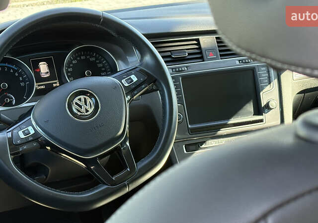 Белый Фольксваген e-Golf, объемом двигателя 0 л и пробегом 124 тыс. км за 8600 $, фото 19 на Automoto.ua