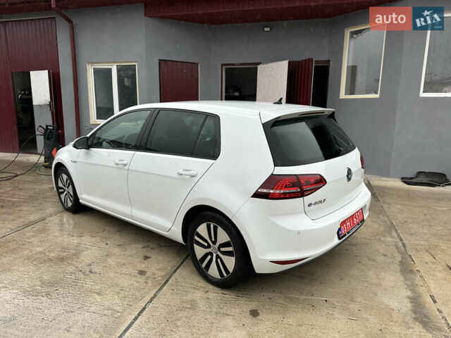 Білий Фольксваген e-Golf, об'ємом двигуна 0 л та пробігом 181 тис. км за 8200 $, фото 7 на Automoto.ua