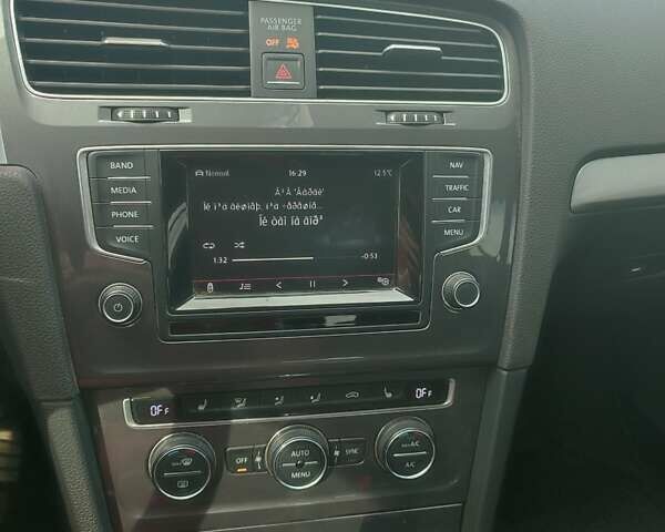 Білий Фольксваген e-Golf, об'ємом двигуна 0 л та пробігом 117 тис. км за 9000 $, фото 11 на Automoto.ua