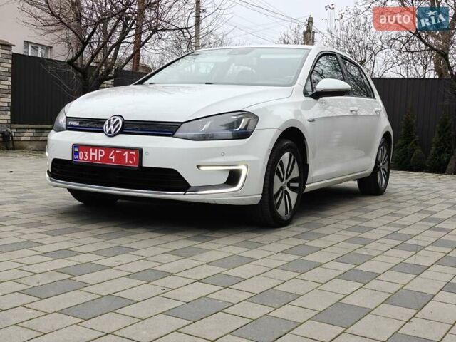 Белый Фольксваген e-Golf, объемом двигателя 0 л и пробегом 148 тыс. км за 7500 $, фото 19 на Automoto.ua