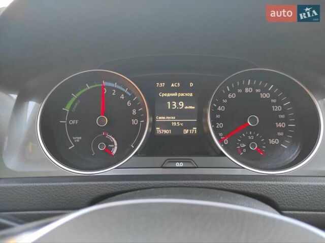 Білий Фольксваген e-Golf, об'ємом двигуна 0 л та пробігом 150 тис. км за 9300 $, фото 23 на Automoto.ua