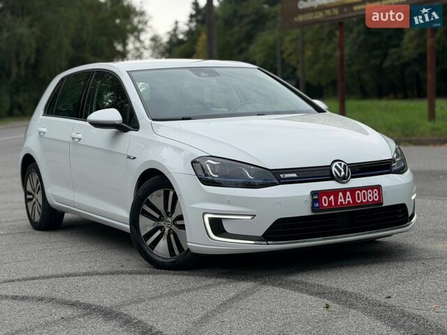 Белый Фольксваген e-Golf, объемом двигателя 0 л и пробегом 103 тыс. км за 8650 $, фото 5 на Automoto.ua