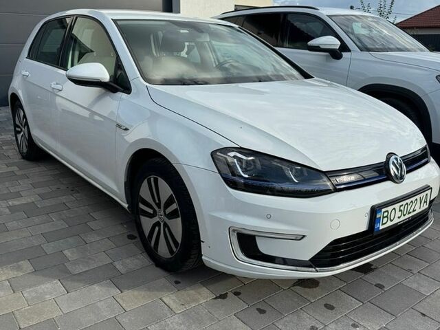 Білий Фольксваген e-Golf, об'ємом двигуна 0 л та пробігом 114 тис. км за 9000 $, фото 2 на Automoto.ua