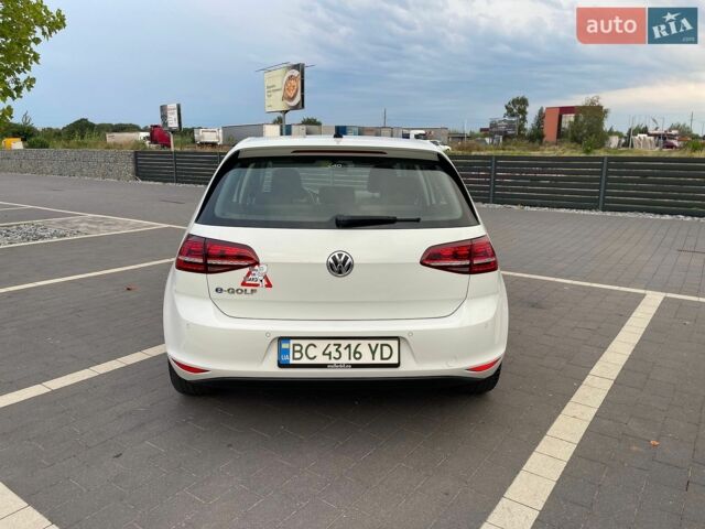 Білий Фольксваген e-Golf, об'ємом двигуна 0 л та пробігом 110 тис. км за 7999 $, фото 9 на Automoto.ua
