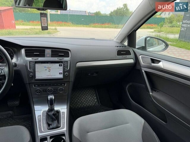Білий Фольксваген e-Golf, об'ємом двигуна 0 л та пробігом 179 тис. км за 7500 $, фото 18 на Automoto.ua
