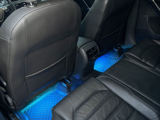 Белый Фольксваген e-Golf, объемом двигателя 0 л и пробегом 130 тыс. км за 9700 $, фото 8 на Automoto.ua