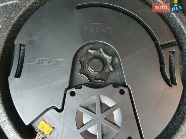 Белый Фольксваген e-Golf, объемом двигателя 0 л и пробегом 130 тыс. км за 8999 $, фото 44 на Automoto.ua