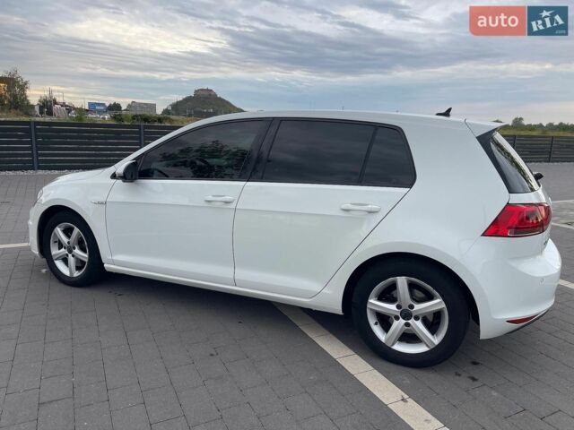 Белый Фольксваген e-Golf, объемом двигателя 0 л и пробегом 140 тыс. км за 7999 $, фото 19 на Automoto.ua