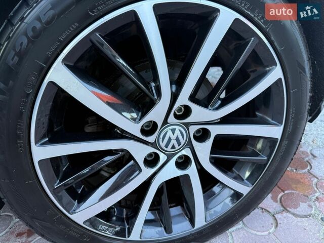 Білий Фольксваген e-Golf, об'ємом двигуна 0 л та пробігом 117 тис. км за 9600 $, фото 17 на Automoto.ua