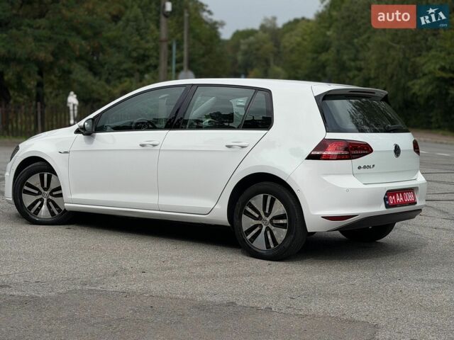 Белый Фольксваген e-Golf, объемом двигателя 0 л и пробегом 103 тыс. км за 8650 $, фото 18 на Automoto.ua
