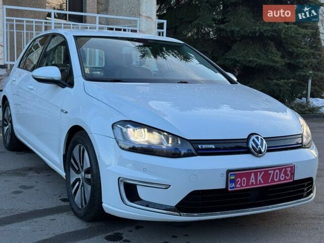 Білий Фольксваген e-Golf, об'ємом двигуна 0 л та пробігом 133 тис. км за 8700 $, фото 4 на Automoto.ua