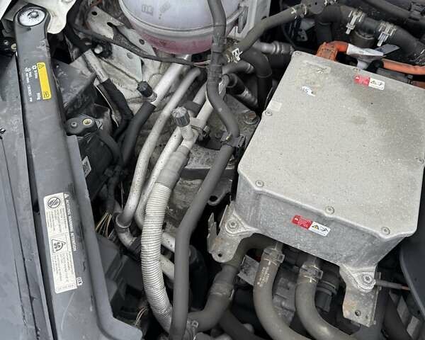 Белый Фольксваген e-Golf, объемом двигателя 0 л и пробегом 80 тыс. км за 10500 $, фото 15 на Automoto.ua