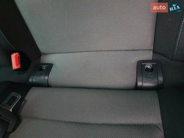 Белый Фольксваген e-Golf, объемом двигателя 0 л и пробегом 130 тыс. км за 8999 $, фото 81 на Automoto.ua