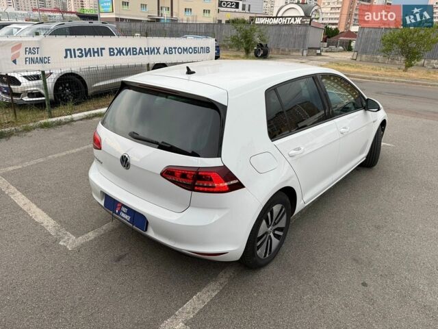 Білий Фольксваген e-Golf, об'ємом двигуна 0 л та пробігом 167 тис. км за 8990 $, фото 12 на Automoto.ua