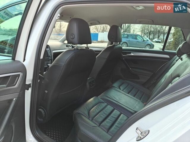 Білий Фольксваген e-Golf, об'ємом двигуна 0 л та пробігом 111 тис. км за 8500 $, фото 15 на Automoto.ua