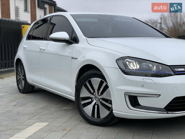 Білий Фольксваген e-Golf, об'ємом двигуна 0 л та пробігом 142 тис. км за 7999 $, фото 30 на Automoto.ua