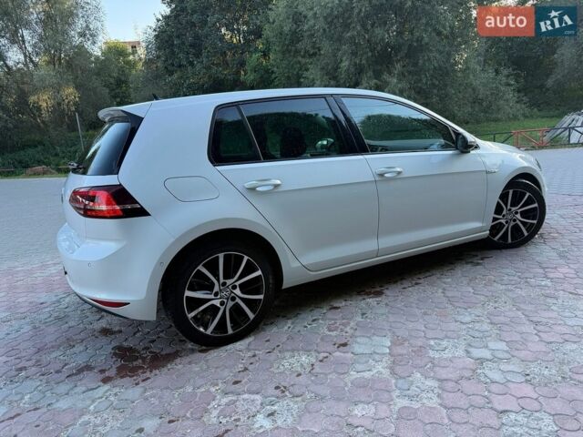 Білий Фольксваген e-Golf, об'ємом двигуна 0 л та пробігом 117 тис. км за 9600 $, фото 4 на Automoto.ua