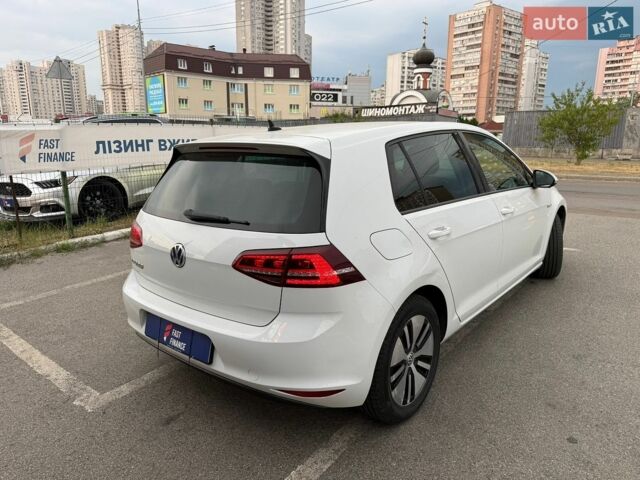Білий Фольксваген e-Golf, об'ємом двигуна 0 л та пробігом 167 тис. км за 8990 $, фото 11 на Automoto.ua