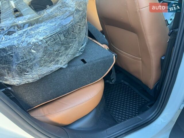 Білий Фольксваген e-Golf, об'ємом двигуна 0 л та пробігом 133 тис. км за 8700 $, фото 53 на Automoto.ua