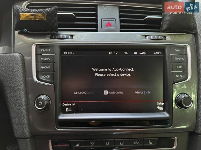 Белый Фольксваген e-Golf, объемом двигателя 0 л и пробегом 150 тыс. км за 9350 $, фото 29 на Automoto.ua