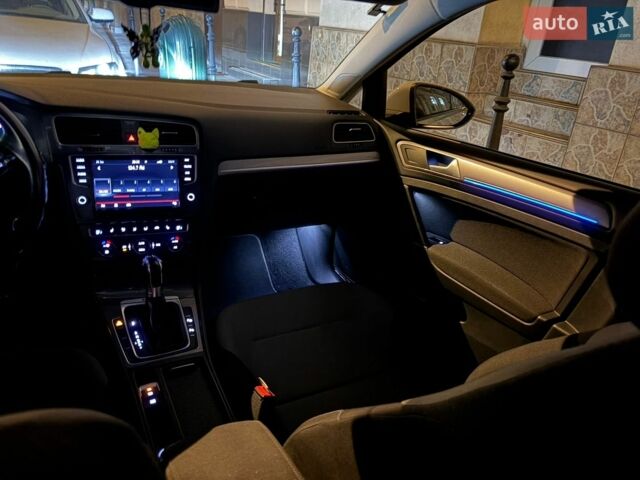 Білий Фольксваген e-Golf, об'ємом двигуна 0 л та пробігом 151 тис. км за 9200 $, фото 33 на Automoto.ua