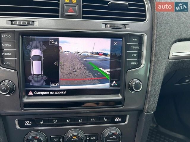 Белый Фольксваген e-Golf, объемом двигателя 0 л и пробегом 221 тыс. км за 8200 $, фото 24 на Automoto.ua