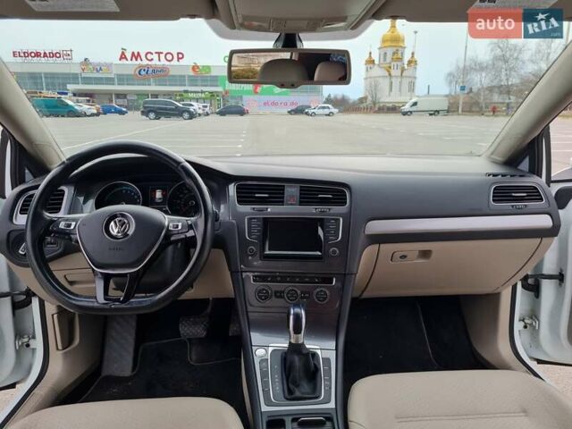 Білий Фольксваген e-Golf, об'ємом двигуна 0 л та пробігом 120 тис. км за 11100 $, фото 7 на Automoto.ua