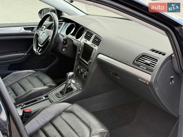 Белый Фольксваген e-Golf, объемом двигателя 0 л и пробегом 111 тыс. км за 9800 $, фото 38 на Automoto.ua