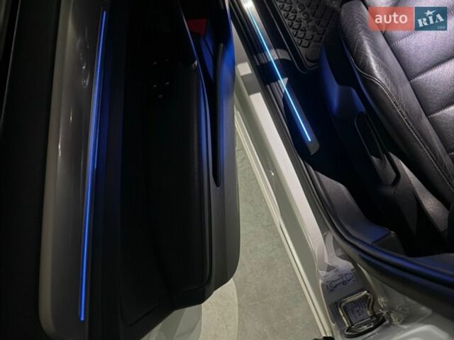 Белый Фольксваген e-Golf, объемом двигателя 0 л и пробегом 131 тыс. км за 9999 $, фото 13 на Automoto.ua