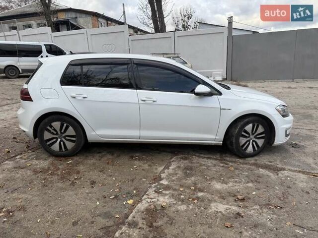 Білий Фольксваген e-Golf, об'ємом двигуна 0 л та пробігом 144 тис. км за 10500 $, фото 6 на Automoto.ua
