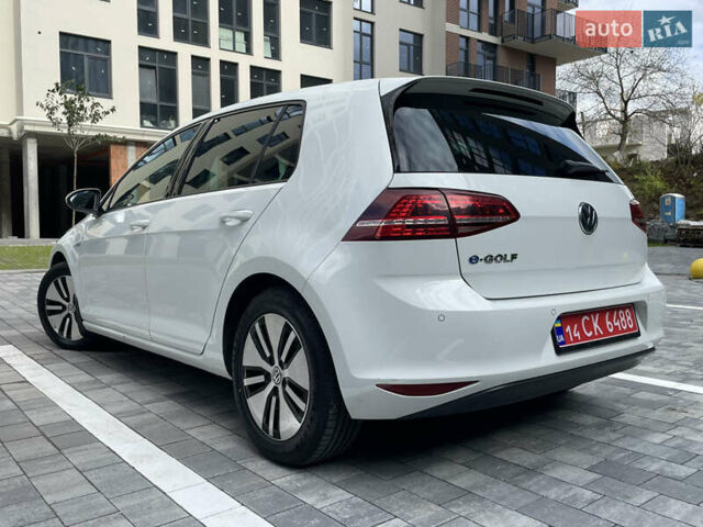 Белый Фольксваген e-Golf, объемом двигателя 0 л и пробегом 91 тыс. км за 8570 $, фото 6 на Automoto.ua