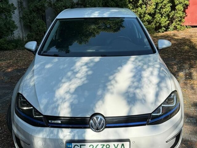 Білий Фольксваген e-Golf, об'ємом двигуна 0 л та пробігом 170 тис. км за 8299 $, фото 9 на Automoto.ua