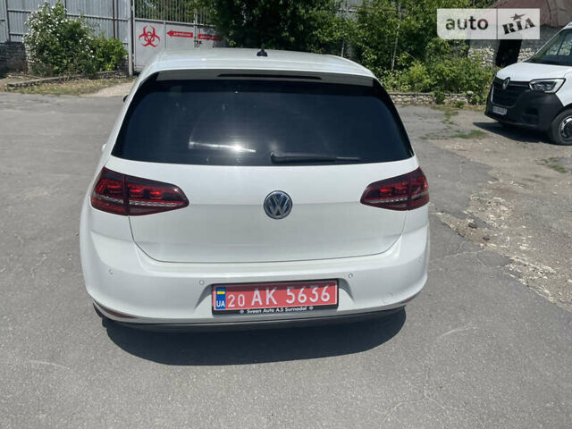 Белый Фольксваген e-Golf, объемом двигателя 0 л и пробегом 169 тыс. км за 9500 $, фото 4 на Automoto.ua