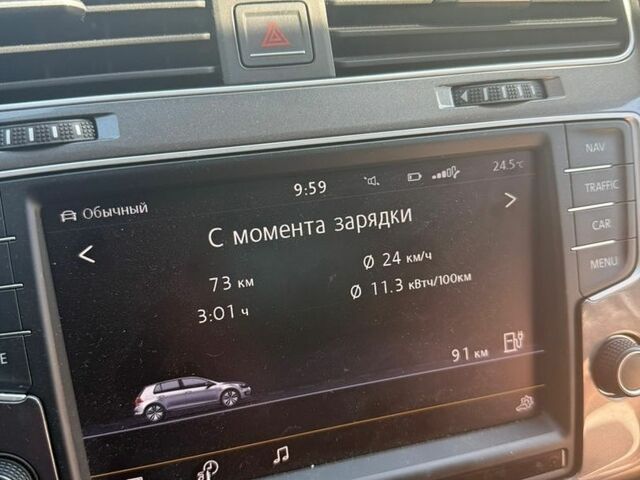 Білий Фольксваген e-Golf, об'ємом двигуна 0 л та пробігом 155 тис. км за 9800 $, фото 18 на Automoto.ua