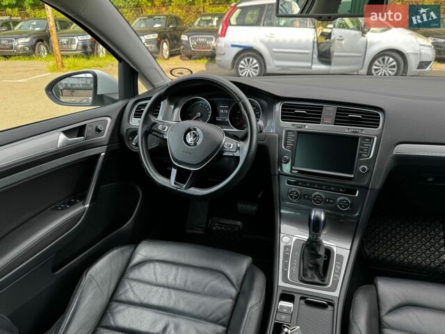Білий Фольксваген e-Golf, об'ємом двигуна 0 л та пробігом 159 тис. км за 8500 $, фото 20 на Automoto.ua