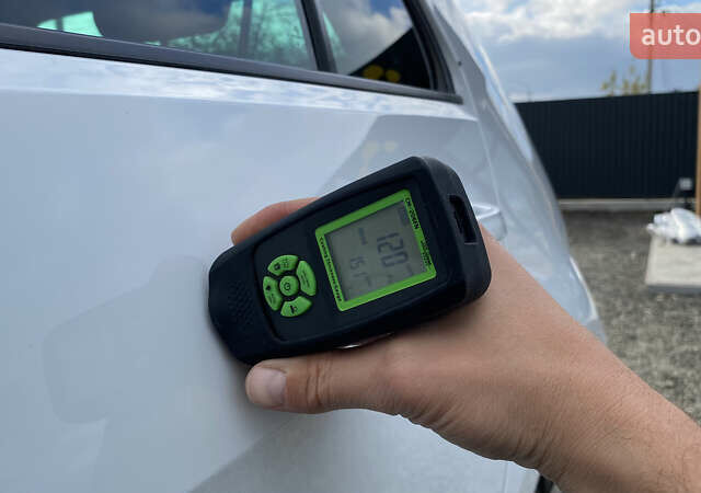 Белый Фольксваген e-Golf, объемом двигателя 0 л и пробегом 132 тыс. км за 9500 $, фото 117 на Automoto.ua