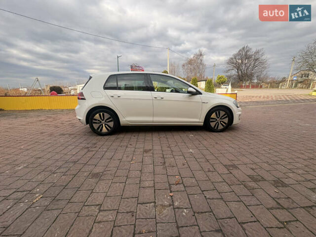 Белый Фольксваген e-Golf, объемом двигателя 0 л и пробегом 110 тыс. км за 8800 $, фото 24 на Automoto.ua