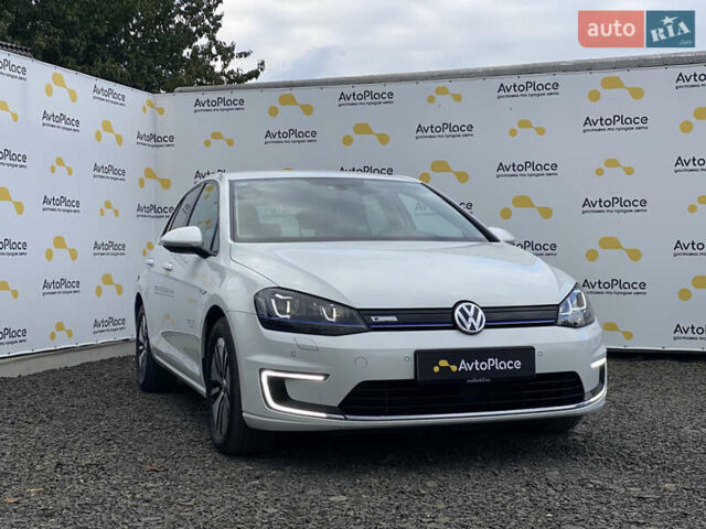 Белый Фольксваген e-Golf, объемом двигателя 0 л и пробегом 132 тыс. км за 9500 $, фото 29 на Automoto.ua