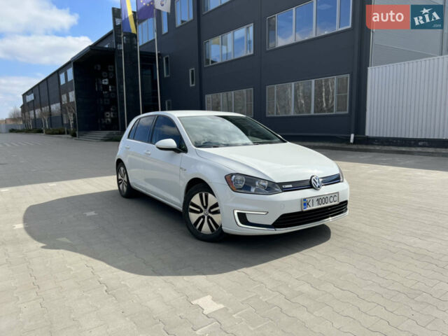 Белый Фольксваген e-Golf, объемом двигателя 0 л и пробегом 130 тыс. км за 10400 $, фото 1 на Automoto.ua