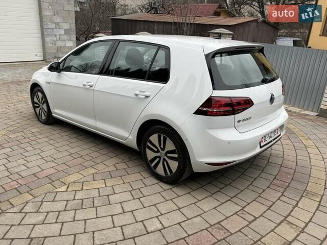 Білий Фольксваген e-Golf, об'ємом двигуна 0 л та пробігом 34 тис. км за 11999 $, фото 2 на Automoto.ua