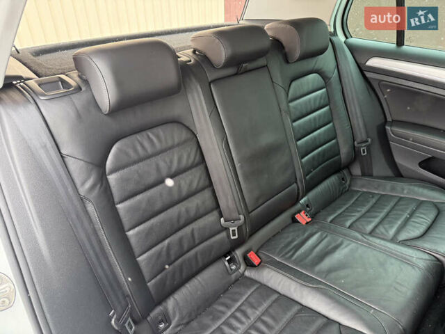 Белый Фольксваген e-Golf, объемом двигателя 0 л и пробегом 149 тыс. км за 8800 $, фото 39 на Automoto.ua