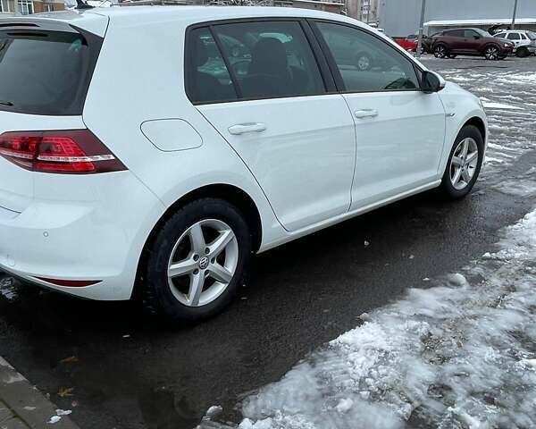 Білий Фольксваген e-Golf, об'ємом двигуна 0 л та пробігом 91 тис. км за 8500 $, фото 6 на Automoto.ua