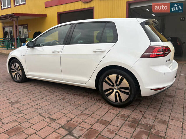 Белый Фольксваген e-Golf, объемом двигателя 0 л и пробегом 110 тыс. км за 8800 $, фото 27 на Automoto.ua