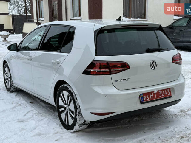 Белый Фольксваген e-Golf, объемом двигателя 0 л и пробегом 149 тыс. км за 8800 $, фото 15 на Automoto.ua