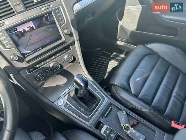 Білий Фольксваген e-Golf, об'ємом двигуна 0 л та пробігом 160 тис. км за 9200 $, фото 3 на Automoto.ua