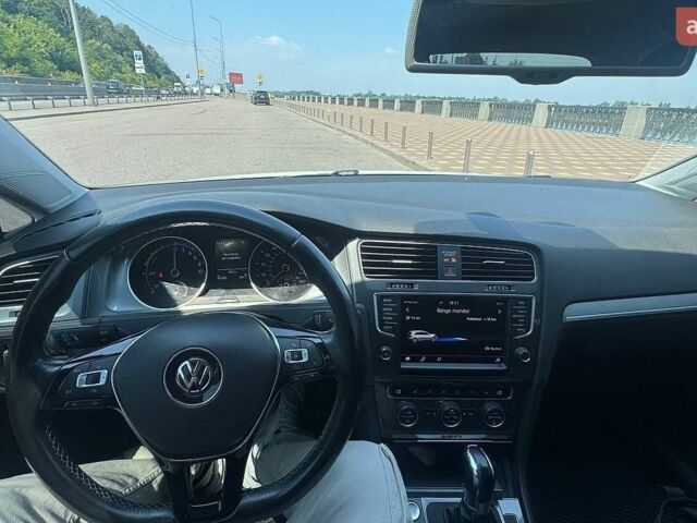 Белый Фольксваген e-Golf, объемом двигателя 0 л и пробегом 89 тыс. км за 9500 $, фото 6 на Automoto.ua