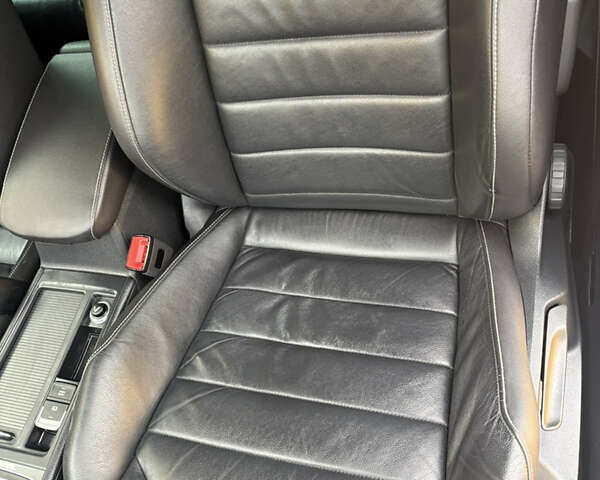 Белый Фольксваген e-Golf, объемом двигателя 0 л и пробегом 110 тыс. км за 8800 $, фото 6 на Automoto.ua